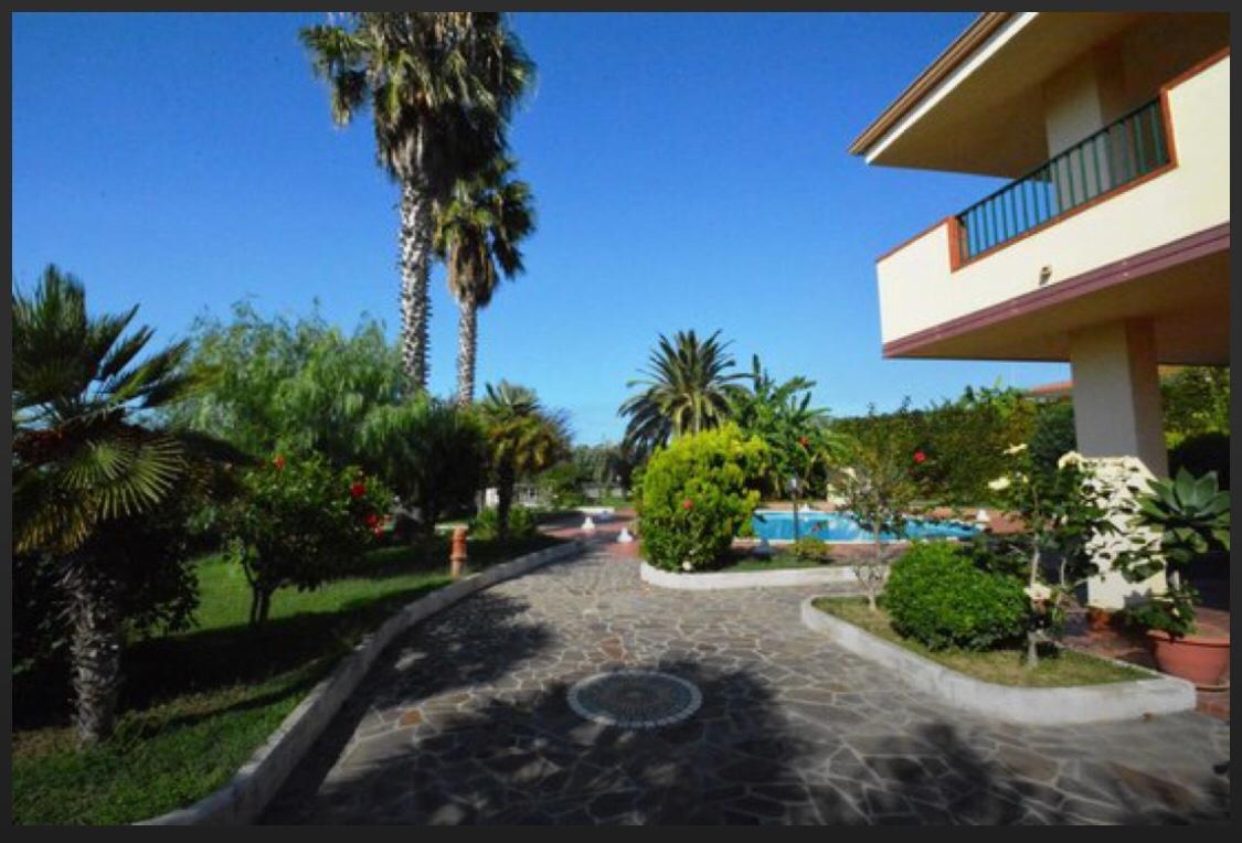My Villa Eden Torre Ruffa Eksteriør billede